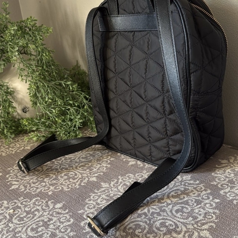 Kate Spade♠️Small Bradley Wilson Rd Quilted Backpack 18Kt Gold Hardware Like New - Picture 6 of 15